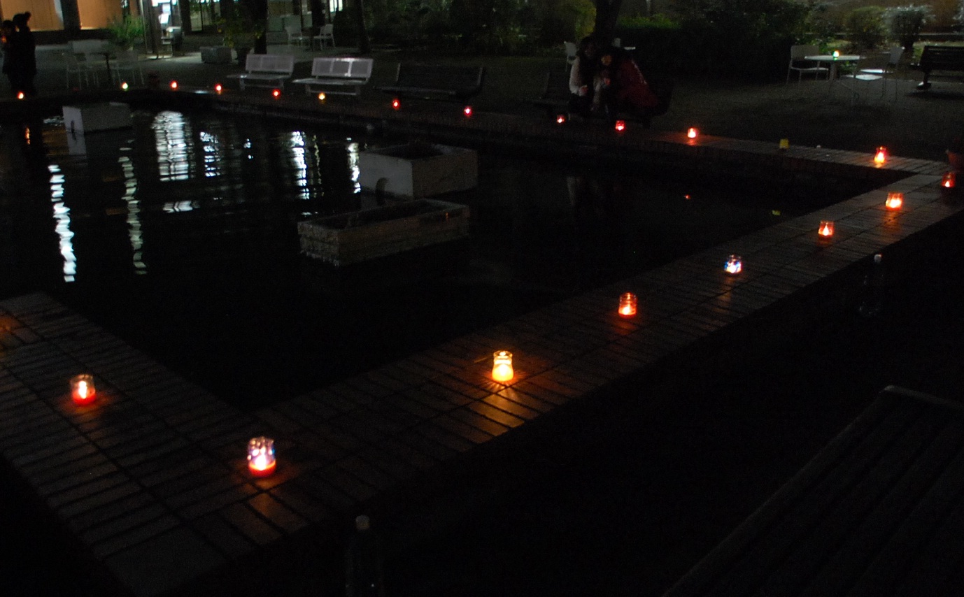 学内キャンドルナイト20121203.JPG