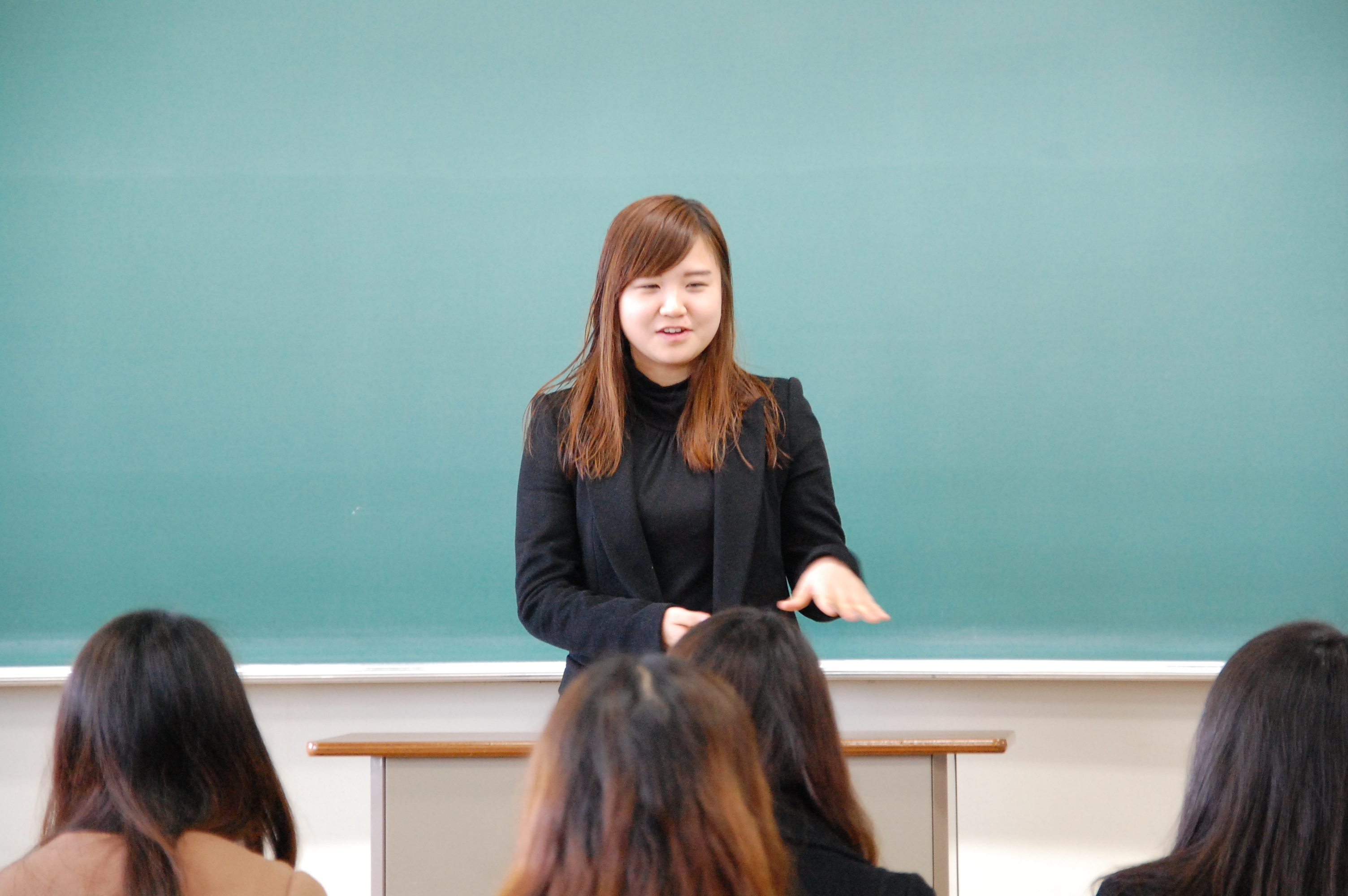 留学生修了式2.JPG