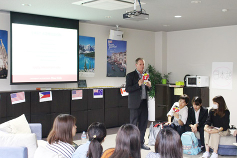 tan_140924_02.jpg